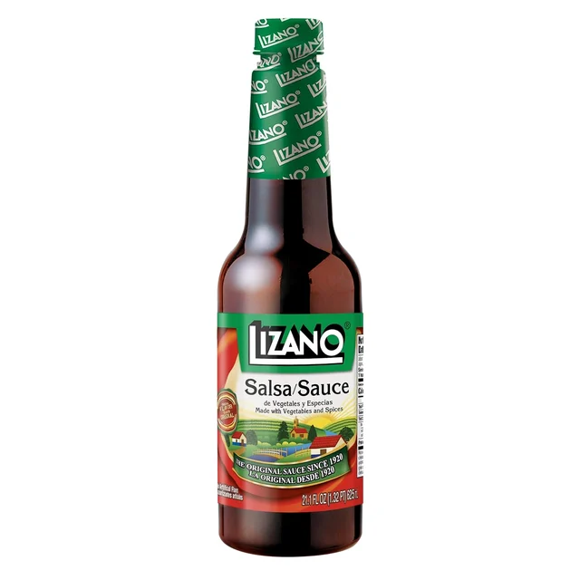 The classic 625 ml bottle of Salsa Lizano